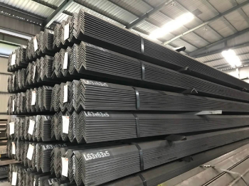 High Quality SS400 Equal Angle Steel V 63 x 63 x5ly Good Price Black Low Carbon Made In Vietnam 