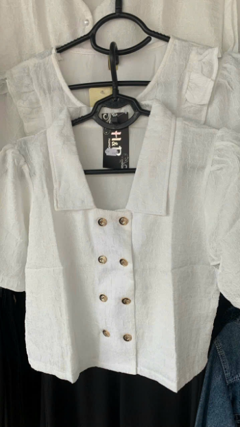 Wholesaler Shirt Sustainable Customized Style Oem Service Packed In Wooden Frame Made In Vietnam Manufacturer 7