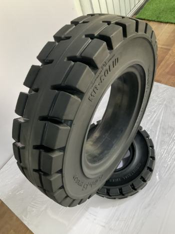 MR-SOLID Tire For Forklift 7.00 - 15 New Tires From Natural Rubber Competitive Price Low Wear Using For Forklift Customized Packing 3