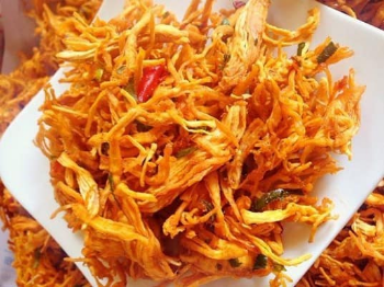 Dried shredded chicken with butter and garlic sauce Competitive Price No Added Color Using For Food Packing In Bag from Vietnam 4