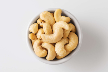 Wholesale White Cashew nuts W320 Good prices High Quality Nutrious Edible ISO 2200002018 Vacuum bags from Vietnam Manufacturer 5