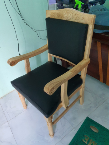 High Quality Top Grade Premium First Class Export From Vietnam OEM ODM Service Best Price From Vietnam Tall Angel Chair 6