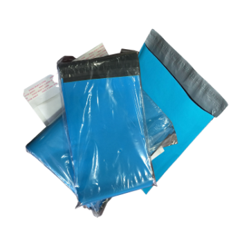 Colors Poly Mailer Bags With Handle High Quality Custom Print Using For Many Industries Waterproof Customized Packing From Vietnam Manufacturer