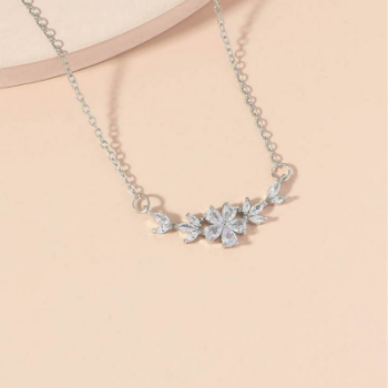 925 Sterling Silver Necklaces New Elegant Design High Quality Flower Moonstone Fine Pendant Necklace For Woman Made in Vietnam 3