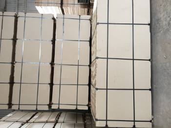 Competitive Price Plywood 12mm 15mm Film Faced For Structure Customized Customized Packaging From Vietnam Manufacturer 1