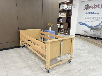 Hospital Care Bed Elderly Bed Factory Price With Wood Patient Foldable Hospital Bed Medical Surgery Hospital Equipment 5