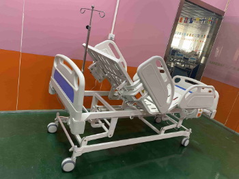 Three-Function Electric Bed Patient Examination Bed Hospital Factory Price New Design Medical Surgery Hospital Equipment 3