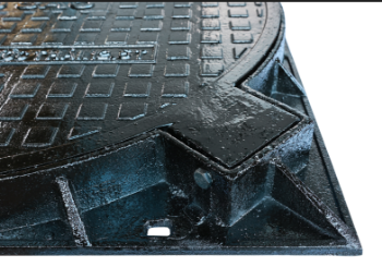 Ductile Manhole Cover High Specification Cast Iron Use For Safety EN124 ISO Steel Straps Wooden Crates Vietnam Manufacturer 3