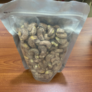 Natural Cashew Nut Snack Roasted With Salt No Preservatives Reasonable Price Vacuum Packing Vietnam Manufacturer 8