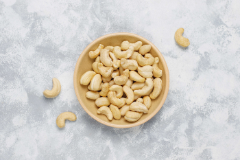All Size Raw Cashew Nut Dried High Quality Premium Grade Roasted Cashew Accept Customized Packing Vietnam Manufacturer