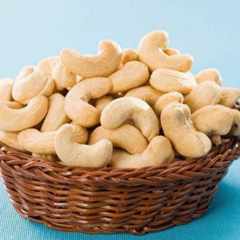 Cashew Kernels No Preservatives Good Price Making Candy Whole Bag Packing From Vietnam Manufacturer 1