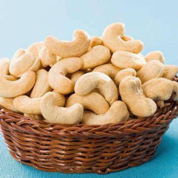 Cashew Kernels No Preservatives Good Price Making Candy Whole Bag Packing From Vietnam Manufacturer