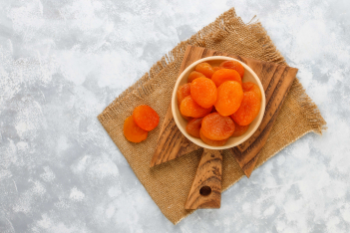 Dried Fruit Seedless Freeze Dried Apricots Sweet Snacks Seedless Preserved Apricot Dehydrated Apricot From Vietnam Manufacturer 4