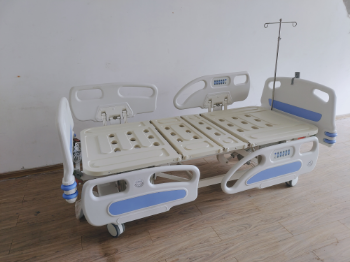 Five Functions Blue Electric Bed Factory Price Hospital New Design Patient Examination Bed Medical Surgery Hospital Equipment 2