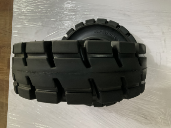 MR-SOLID WHITE For Forklift 18X7-8 Tire For Sale Reasonable Price Made By Korean Technology Using For Forklift Iso Customized Packaging 6