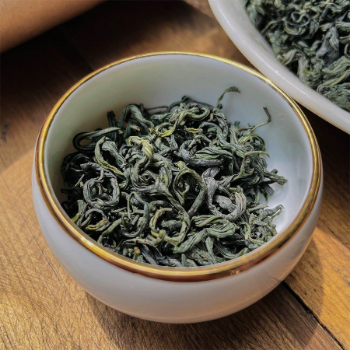 Organic High Quality Shrimp Spring Tea 100% Loose Tea Leaves From Fresh Tea Natural DBM Ready To Export Vietnam Manufacturer 1