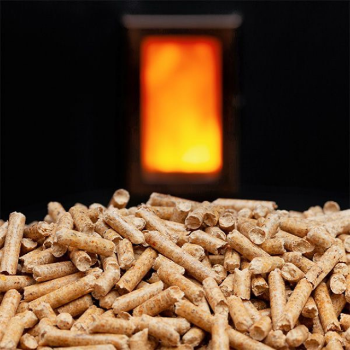 Compatitve Price Wood Pellet 100% Acacia Fast Delivery Natural Wood Heating System Packed In Jumbo Bag From Vietnam Manufacturer 1