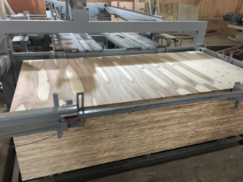 Plywood Film Faced High Quality For Formwork Phuong Linh Wood For Construction Customized Packaging Made In Vietnam Manufacturer 2