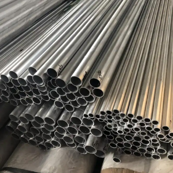 Stainless Steel Tubes Wholesale Price Carbon Alloy Boiler Precision API 5L Seamless Steel Pipe Carbon Steel Pipe 3