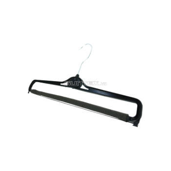 Plastic Clothes Hanger High Quality Oem For Clothes Natural Color Customized Packaging Vietnam Manufacturer 2