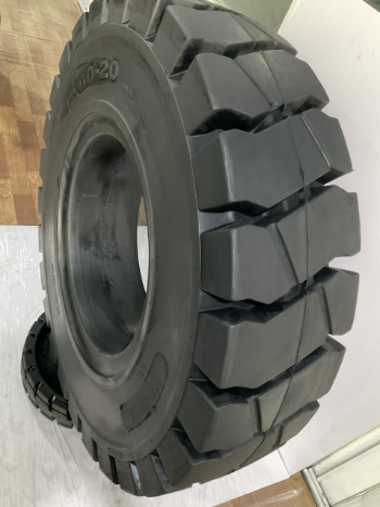 MR-SOLID for forklift 12.00-20 Black Tire Hot Selling Three-Layer Rubber Structure Using For Forklift Iso Customized Packing 1