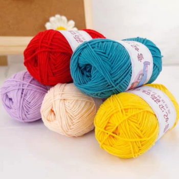 Good Quality Yarn Crochet Wool Roll  Hot Selling Soft Yarn For Hand-Knitted Packing In Carton Box Vietnam Manufacturer 8