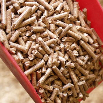 Good Price Wood Pellet Grade I2 Vietnam Manufacturer Biomass Fuel Wood Pellets Price Ton Pellet Factory Heat Packed In Jumbo Bag 5