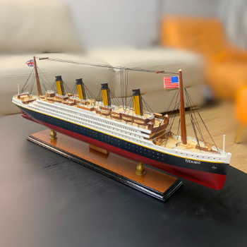 Handmade Titanic Wooden Boat Model Factory Price Natural Wood Craft OEM ODM made in Vietnam 3