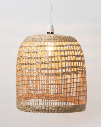 Handwoven seagrass pendant light, Lamps made from handmade materials, home decoration accessories, wholesale.
