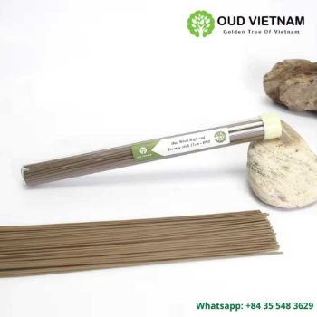 100% Natural Organic Vietnam Oud Incense Stick Home Fragrance Essenstial Censer Agarwood Incense Sticks 2