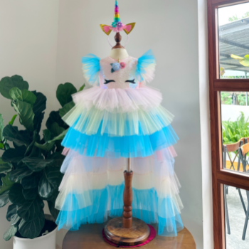 Long Dress Unicorn Dress with Long Train Girl's Clothing Girls Dresses Princess High Quality Factory Price OEM ODM Service Made In Vietnam  3