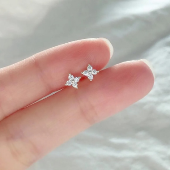 New Trending 925 Sterling Silver Jewelry Flower Shape Cubic Zirconia Fine Stud Earrings Tiny Classic Earrings for Girl Woman 6