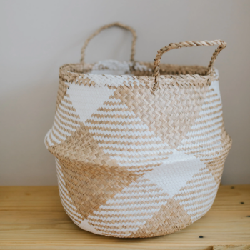 Plaid Seagrass Basket, Multi-purpose storage basket, home organization accessory highly aesthetic, wholesale available.