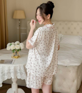 Pregnancy & Postpartum Cream Floral Silk Shorts Set B639 High Quality Breathable Minimalist Casual Wear Not Discolored 4