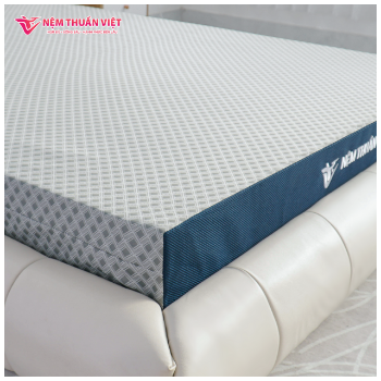 Topper Natural Latex Bedroom Wholesale 5-Star Hotel King Mattress Furniture Natural Rubber Cooling Villa Hospital School Rubber 1