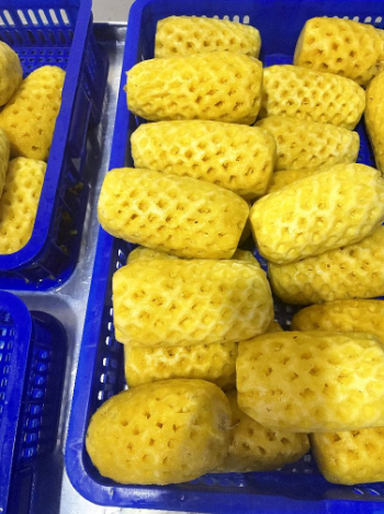 Trading In Bulk Frozen Pineapple Freezing Process Special Shape Shape Vacuum Pack Packaging 2