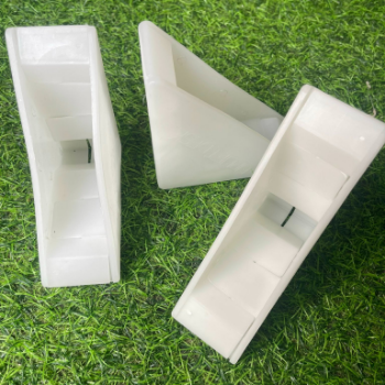 Wholesale construction products triangle bracket 100% plastic from vietnam 3