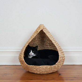 Water Hyacinth Pet Cat Dog House Pet accessories made from natural materials and stylish home decoration, Wholesale.
