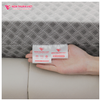 Wholesale 5-Star Hotel King Mattress Topper Natural Latex Bedroom Furniture Natural Rubber Cooling Villa Hospital School Rubber 4