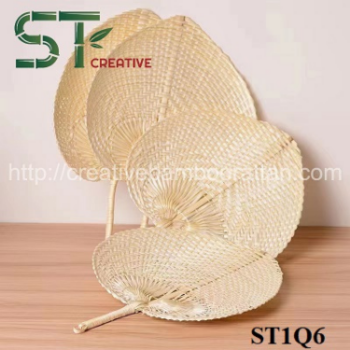 Wholesale Handcrafted Hand Fan With Natural Bamboo Material Colorful Heart Shaped Plam Leaf Handfan For Summer 2