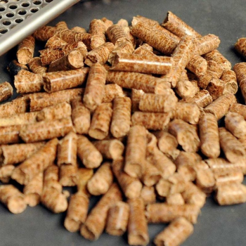 Wholesale Wood Pellets Manufacturer Good Price Biomass Fuel Heating System Hardwood Pellets Bulk In Container Made In Vietnam 5