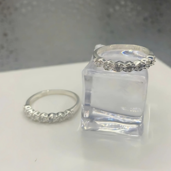 Women's Luxury Silver & Zirconia Rings Trendy Diamond Fine Jewelry with Ruby Customizable OEM ODM Manufacture in Vietnam
