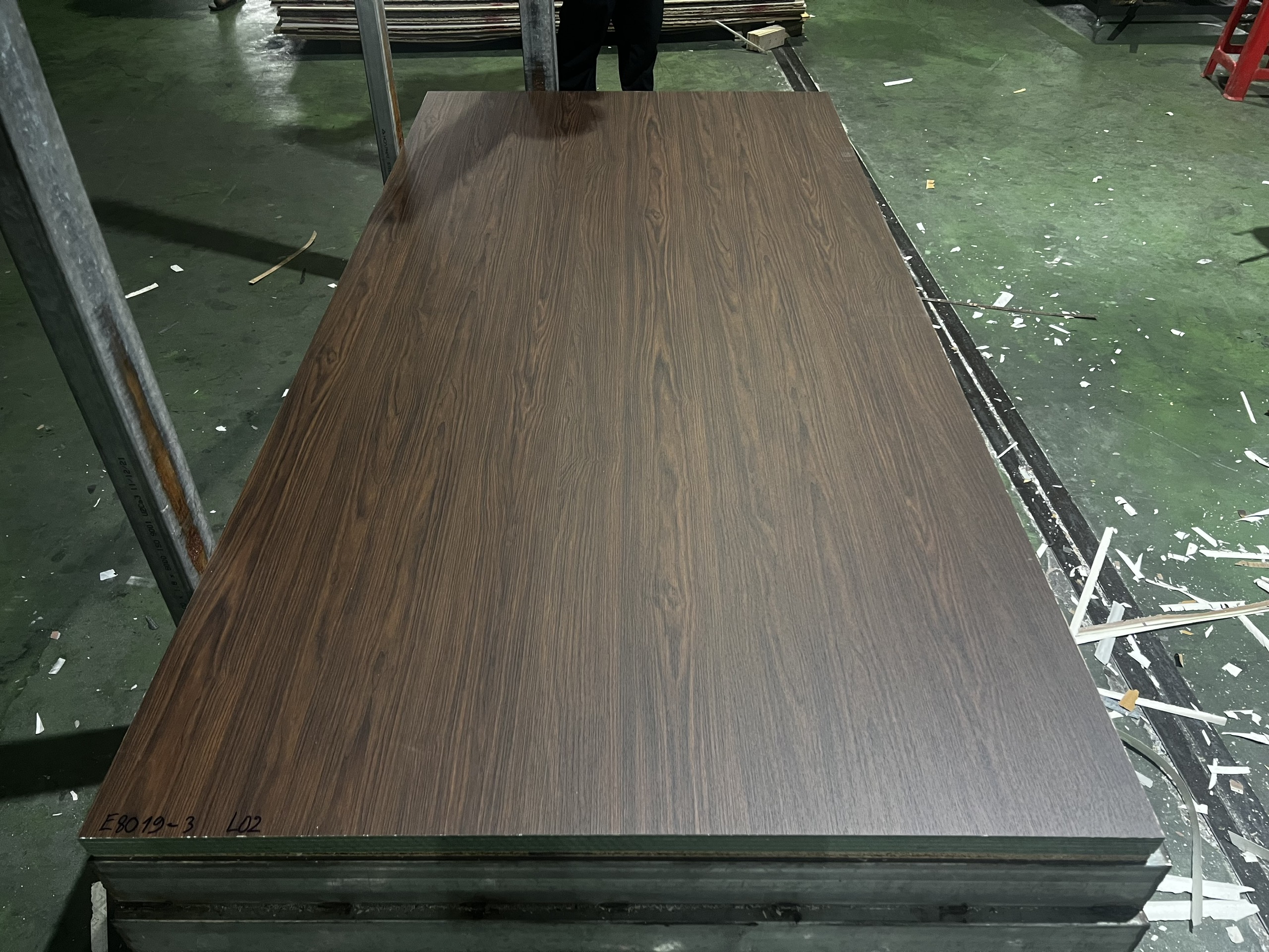 Melamine laminated Moisture Resistant MDF board size 1220mm x 2440mm from 6mm to 25mm Carb P2 E1 E2