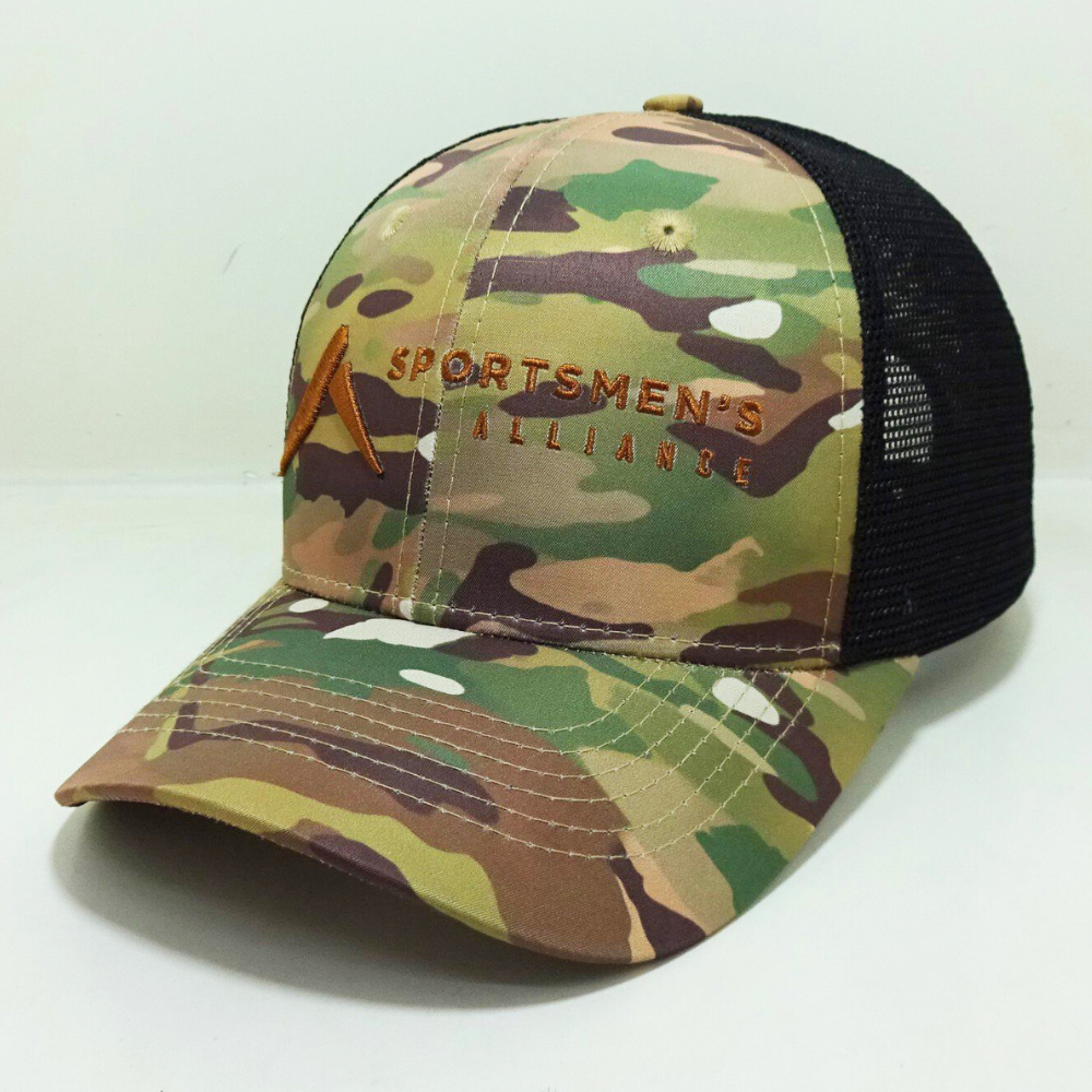 3D Camouflage Embroidered Trucker Hats 6 Panel Structured Breathable Black Mesh Adjustable Snapback Closure For Brand Promotions 3