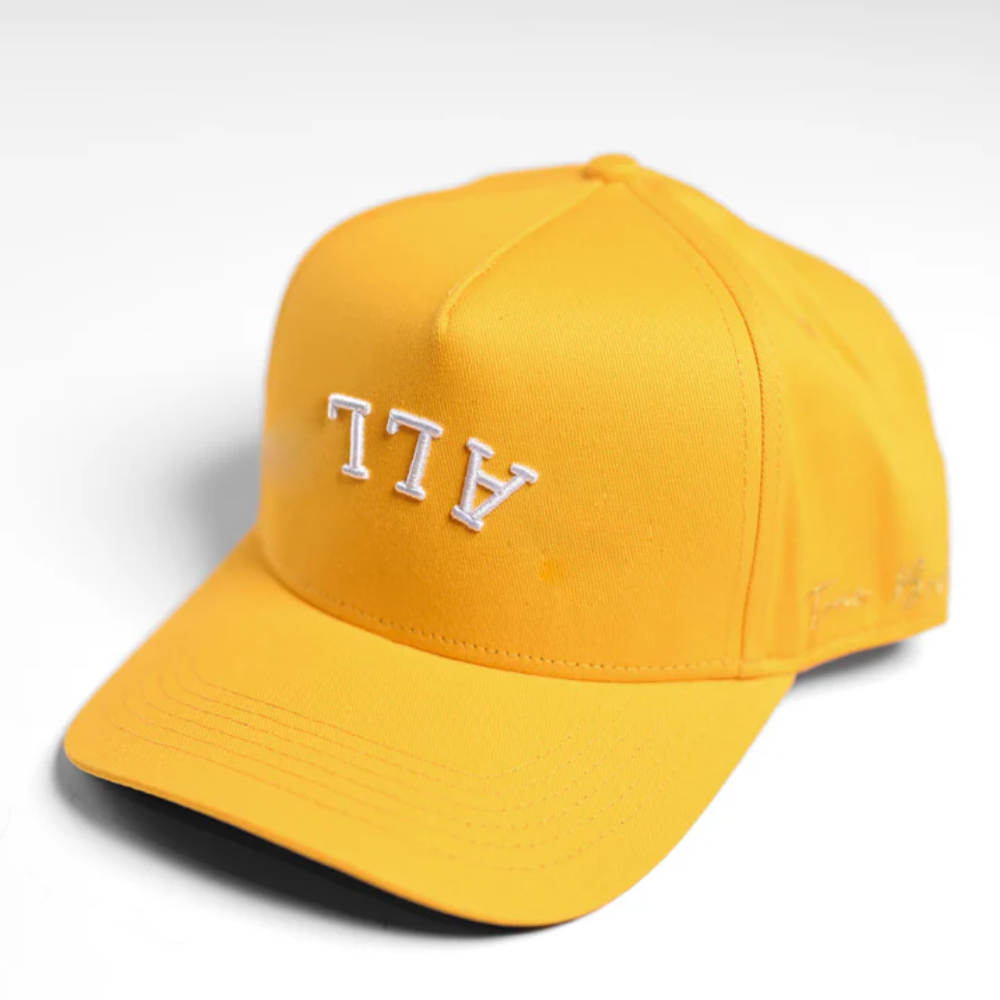 3D Embroidered Logo Baseball Cap 5 Panel Custom Underbrim With Contrast Color Single Breasted Buckle Label Inside for Your Brand 3