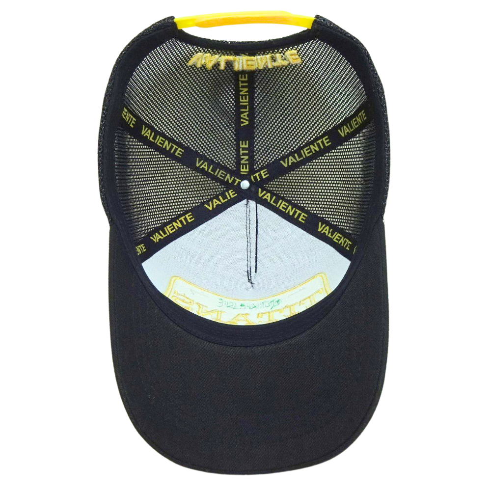3D Embroidered Truker Hat 6 Panel Black Mesh Custom Logo on Back Curved Inner Printed Seam Tapes Contrast Single Breasted Buckle 6