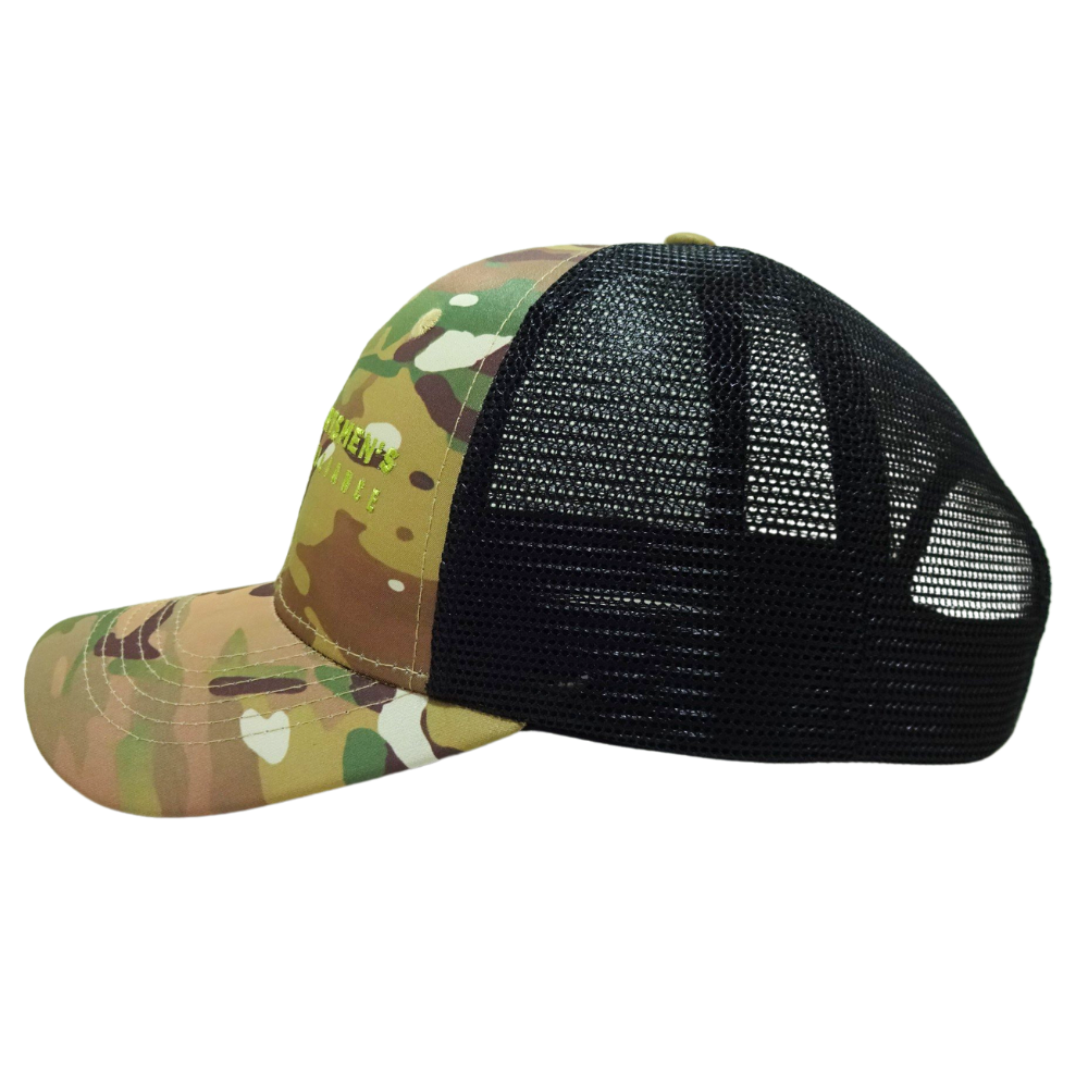 6 Panel Camouflage Trucker Hat Green 3D Embroidery Black Mesh Structured Cap With Contrast Stitching Line for Your Own Brand OEM 3