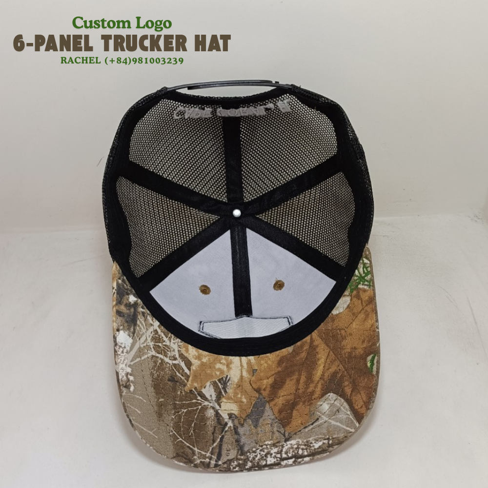 6 Panel Trucker Caps With PVC Rubber Logo on Front Panel Black Mesh for All Activities OEM Manufacturing 5