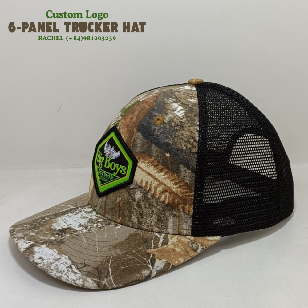 6 Panel Trucker Caps With PVC Rubber Logo on Front Panel Black Mesh for All Activities OEM Manufacturing 2