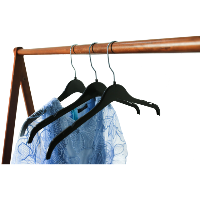 Professional Hanger For Bottoms With Non Slip Team Pine Wood For Clothes Natural Color Customized Packaging Vietnam Manufacturer 4